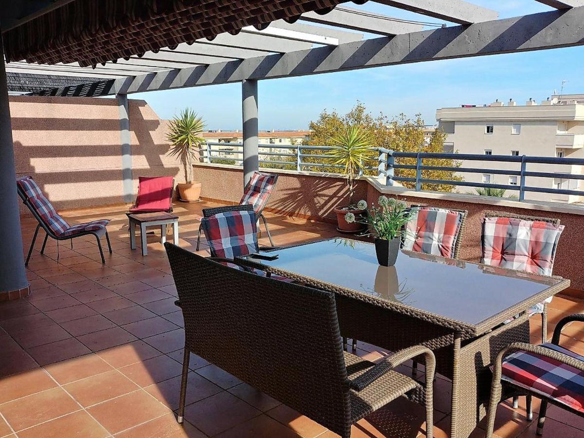 Atico Terraza 65m. Playa, Piscina, A/c, Wifi