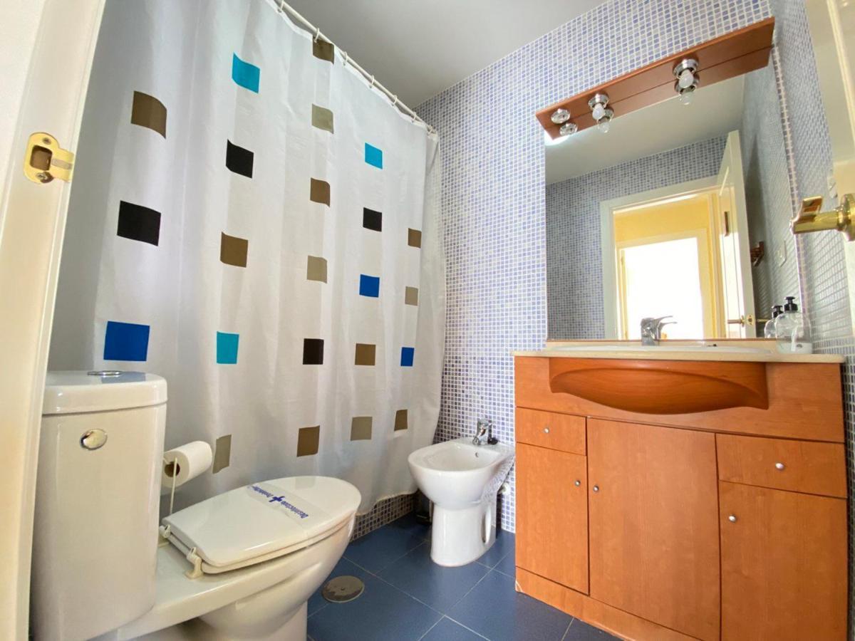 Apartament Atico Terraza 65m. Playa, Piscina, A/c, Wifi