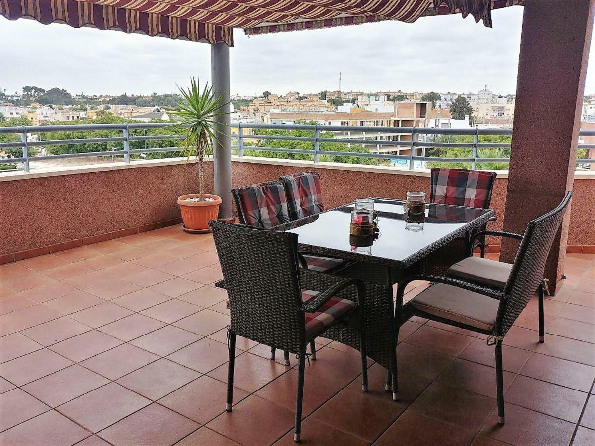 Appartamento ático Terraza 65m. Playa, Piscina, A/c, Wifi