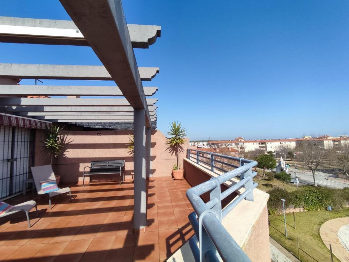 Atico Terraza 65m. Playa, Piscina, A/c, Wifi Apartment