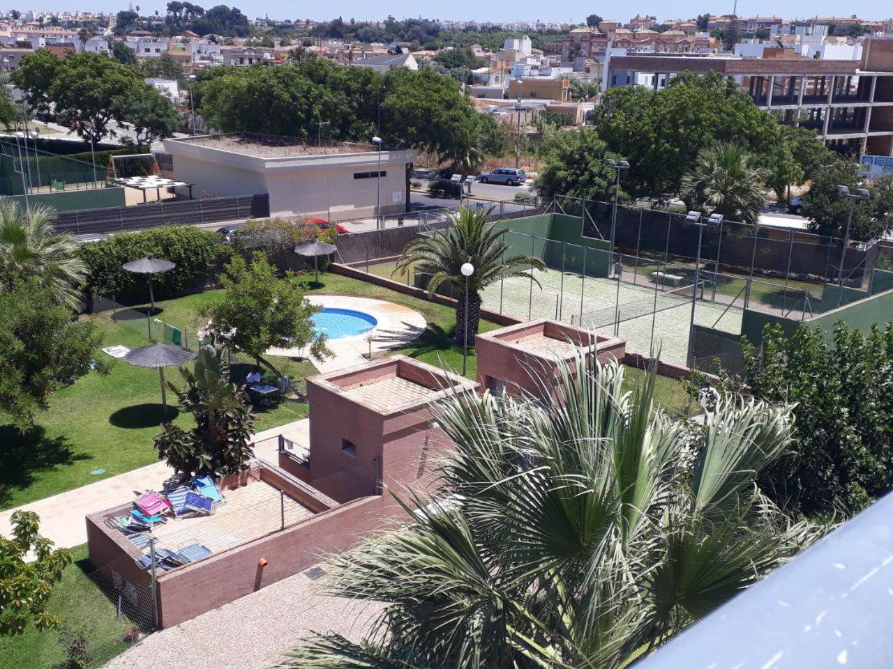 Atico Terraza 65m. Playa, Piscina, A/c, Wifi *